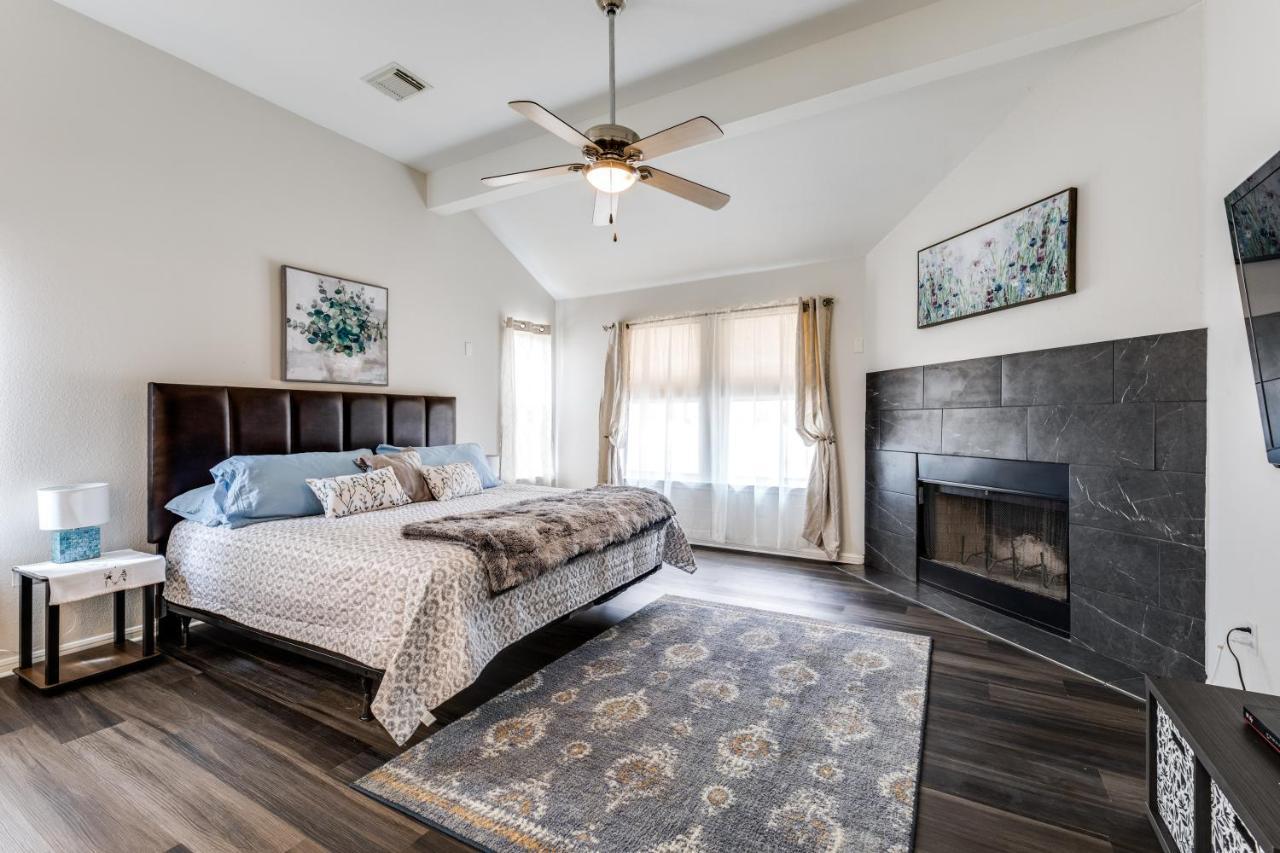 Spacious 5 Bdrm Home Mins To Wineries With Private Pool And Hot Tub! Джонсон-Сити Экстерьер фото